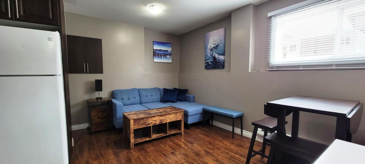 Blue Wave 2 Bedroom Suite Saskatoon Exterior foto